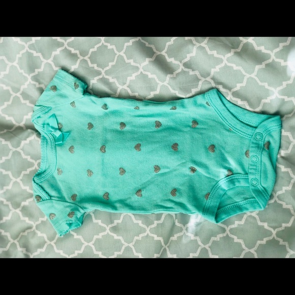 Onsie - Picture 3 of 7